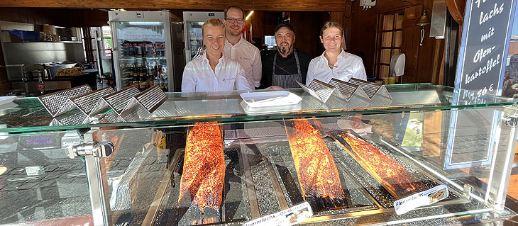 Hamburgs Fischhütt'n auf dem Oktoberfest 2017 - NEU mit Flammlachs Hütte {©Foto:Martin Schmitz)